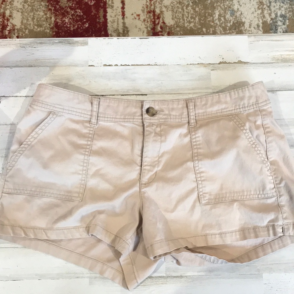 Arizona Jean Co. Khaki Shorts 🔸 🩳